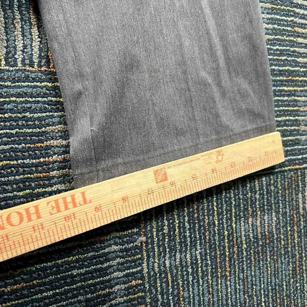 Croft and Barrow Dress Pants 38x30 Gray Easy Care Classic Fit Stretch Khakis New